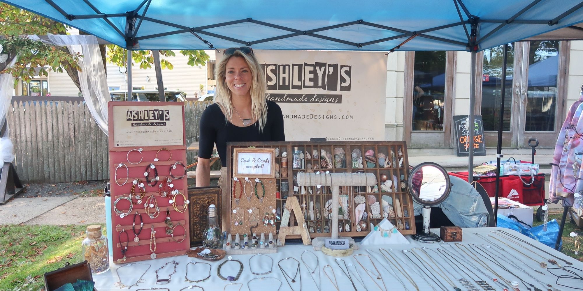 Vendors sharing feedback